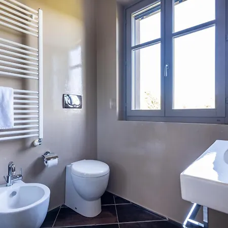 Tenuta Moncarlino 4*