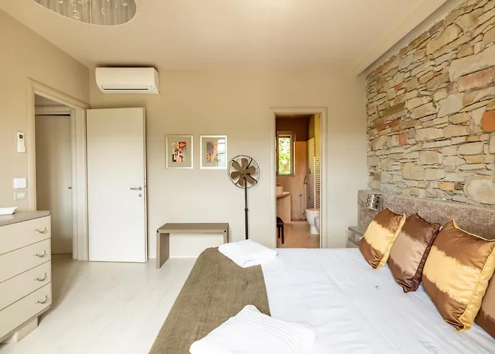 Tenuta Moncarlino 4*