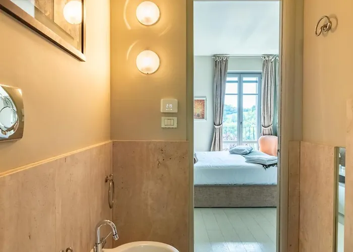 Tenuta Moncarlino Bed & Breakfast 4*