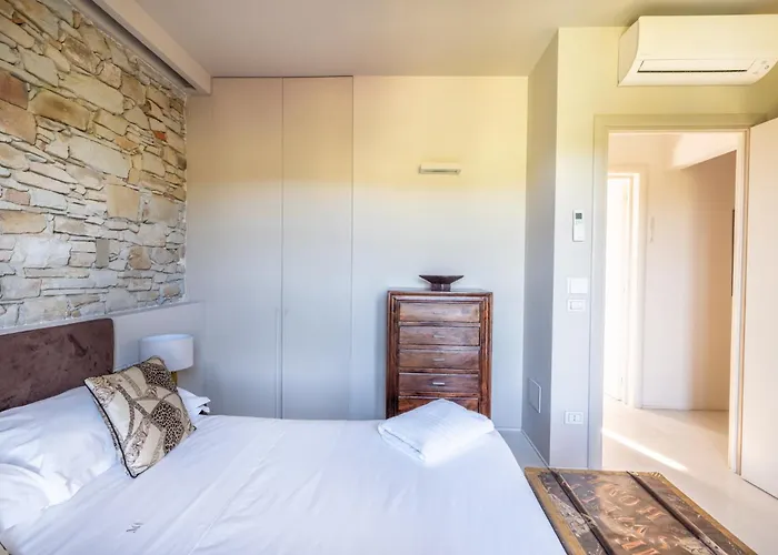 Bed & Breakfast Tenuta Moncarlino 4*