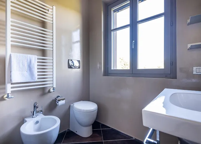 Tenuta Moncarlino 4*