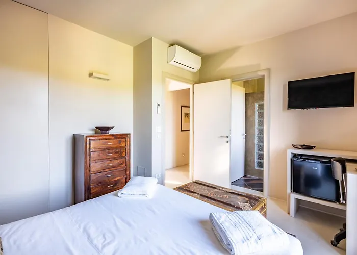 Tenuta Moncarlino 4*