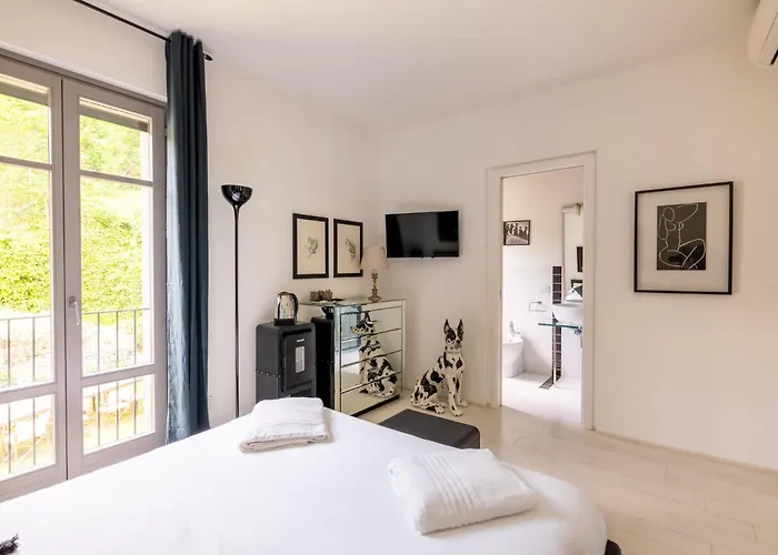 Tenuta Moncarlino Bed & Breakfast