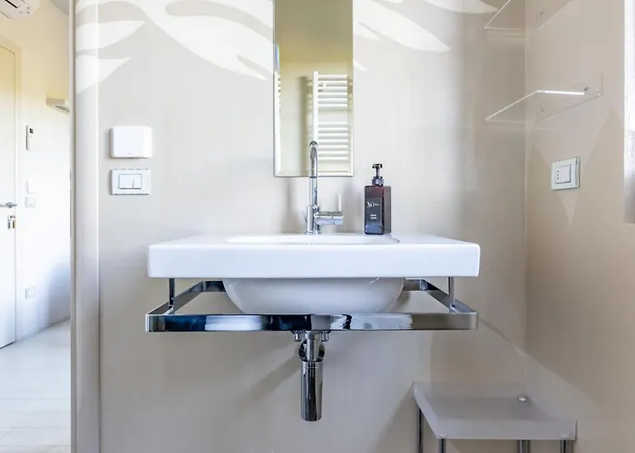 Tenuta Moncarlino Bed & Breakfast 4*